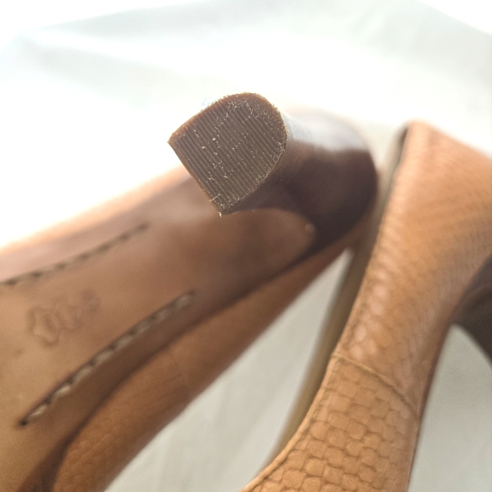 Michael Kors Snakeskin Heels EUC - Picture 12 of 16